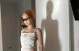 超火辣！Jennie中空吊带背心美出天际，BLACKPINK也将回归？